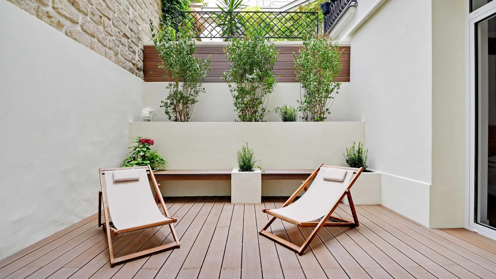 Charming Apt With Patio - 2Bd4P - Monceau Park パリ フランス